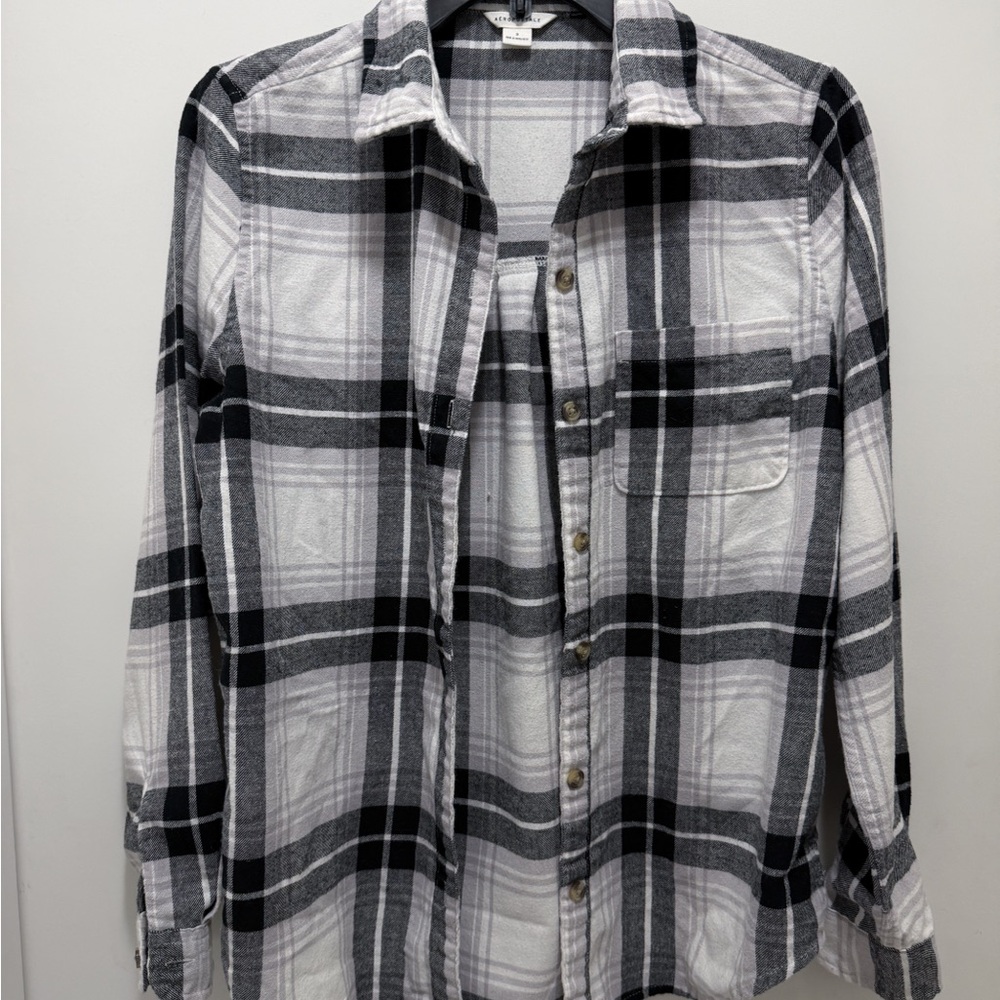 Aeropostale Women’s Monochrome Plaid Button Down Shirt